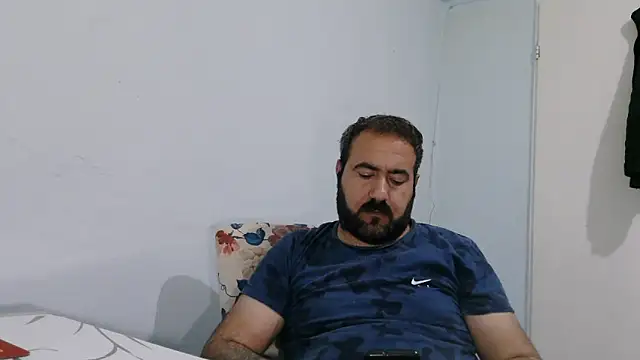 mio_jaks Chat XXX in diretta