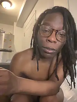 littyleesh1 Adlı Modelin Canlı XXX Sohbeti