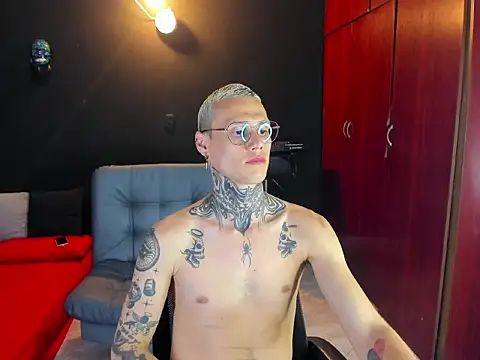 Show modela fucking_sinner na web-kameri