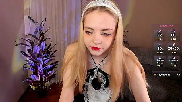 XXX chat uživo modela Astralil_