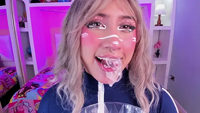 miss___megan: онлайн-секс-чат