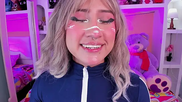 miss___megan élő XXX-chatje