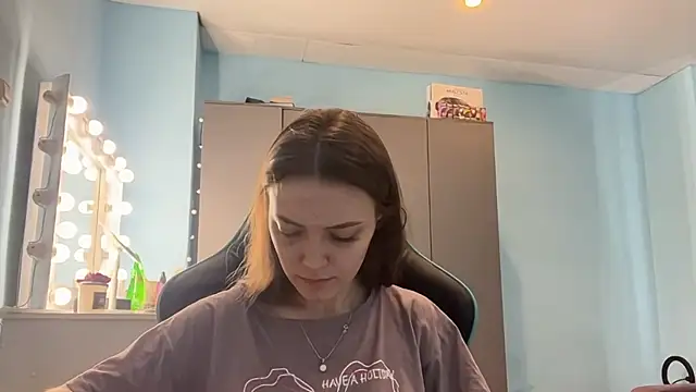 AndreeMerryman Adlı Modelin Canlı XXX Sohbeti