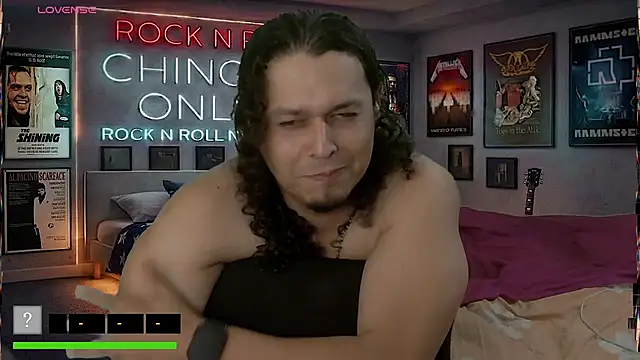 Вебкам-шоу chino_roz