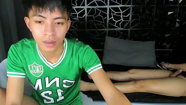 davincihugecock webcam show