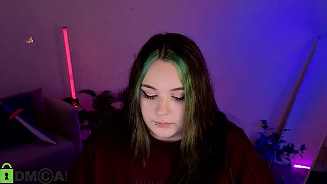 Mia_R0ss Adlı Modelin Canlı XXX Sohbeti