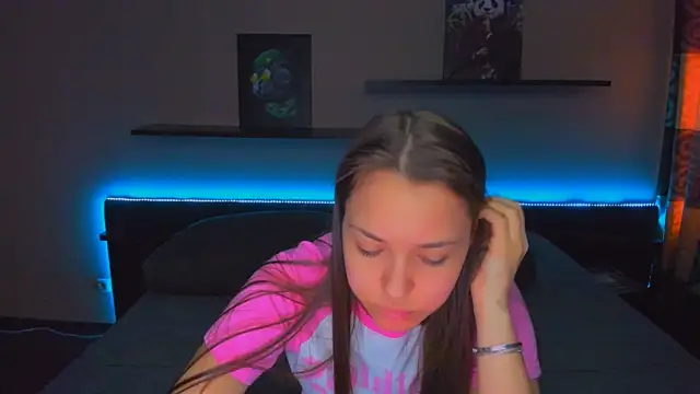 AlexaBarkley: онлайн-секс-чат