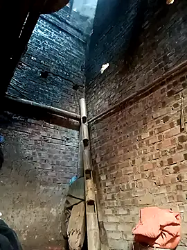 NIANIAKUTE 现场XXX聊天