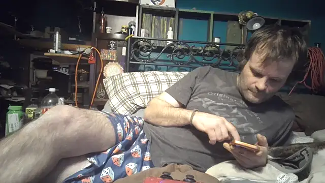 charactrzero Chat XXX live