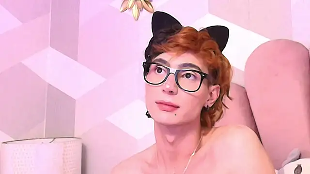 KylieMonnett 在線直播表演