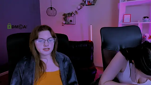 แชท XXX สดของ foxy_tease_