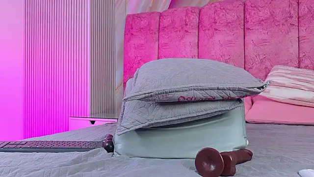 emmacurvy Live XXX-Chat