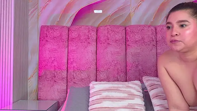 emmacurvy Live XXX-Chat