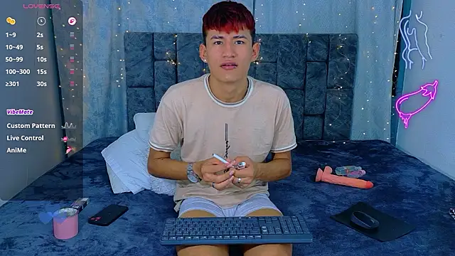 NicolasTorrez 即時 XXX 聊天