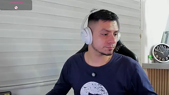 Rick_Adams élő XXX-chatje