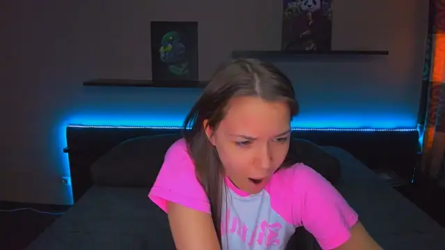 AlexaBarkley live XXX chat