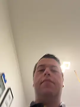 Lars2306 网络视讯表演