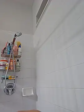 Skyellar Show in webcam