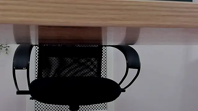 แชท XXX สดของ NoraHaynes