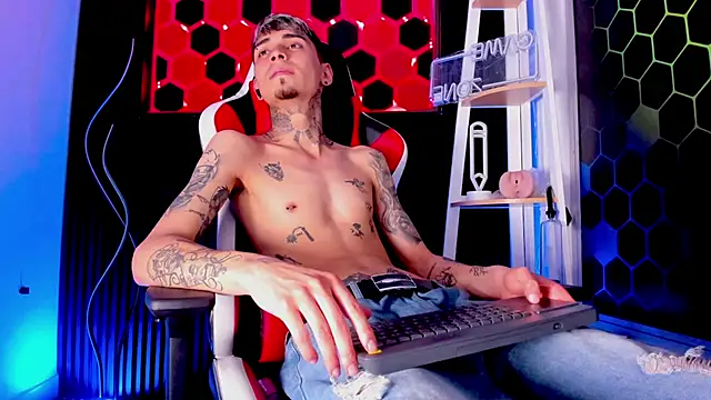 Max_Hader_ Live XXX-chat