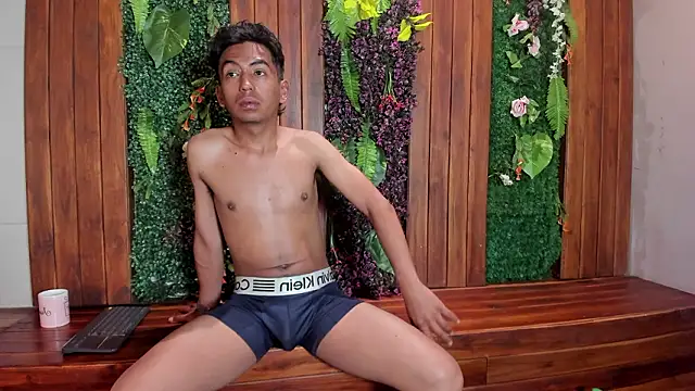 mike_salaz – Kamerová šou