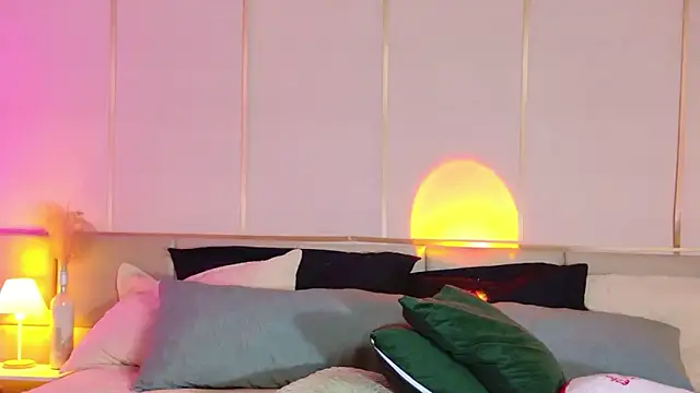 SoHighAngel Chat XXX live