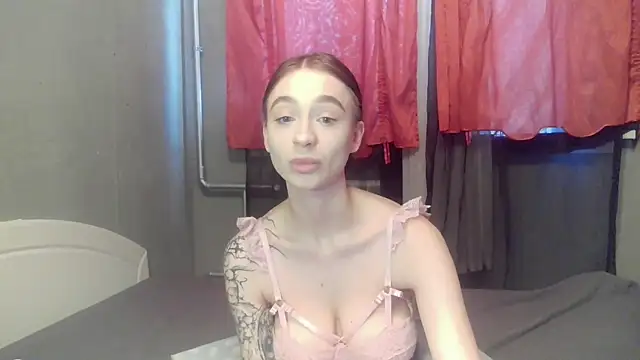 imChatty_Alice: онлайн-секс-чат