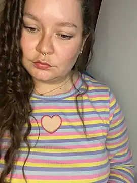 แชท XXX สดของ SecsiMoon