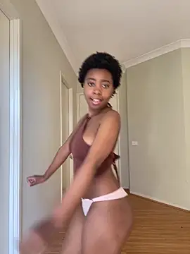 Webkamerová show cleooxoxo