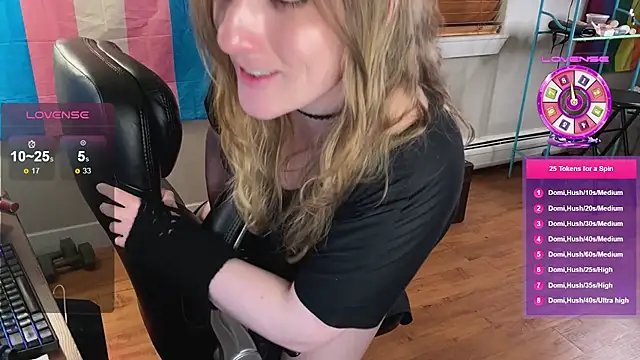 luluvaladon Adlı Modelin Web Kamerası Şovu