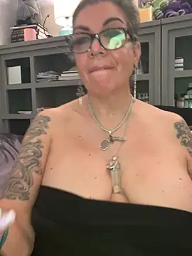 dieseldame1313: απευθείας συνομιλία ΧΧΧ