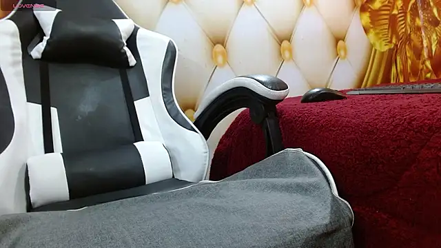 isabella_barbie élő XXX-chatje