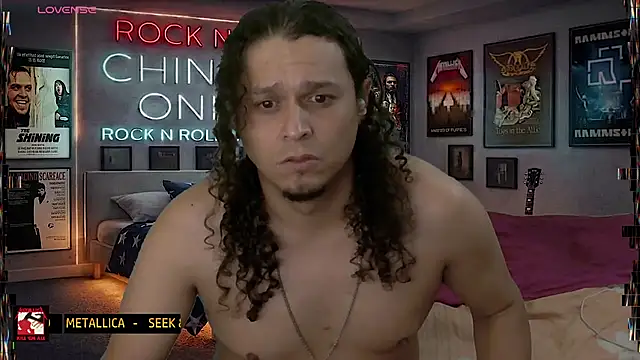 chino_roz Webcam show