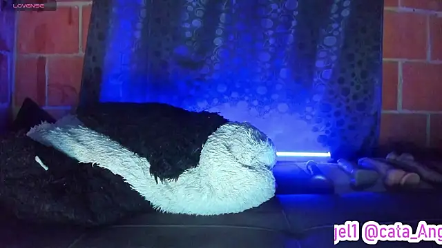 Cata-angel: онлайн-секс-чат