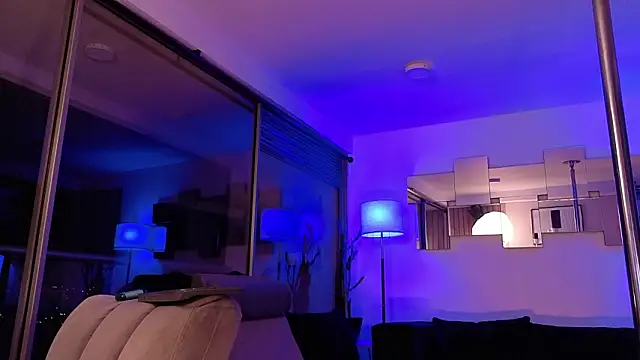 mandi4pole_'s Live XXX Chat