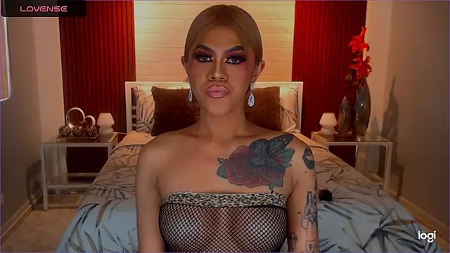 StellaStrong30 Live XXX Chat