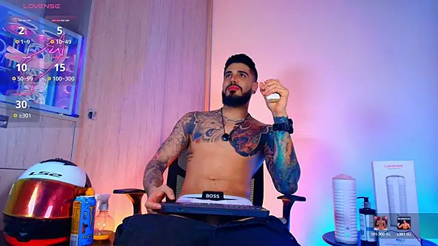 Asmodeus_bael_: διαδικτυακό σόου στην κάμερα