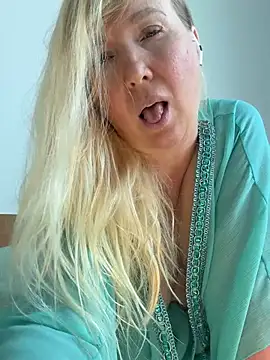 EmmaInLove23n Live XXX chat