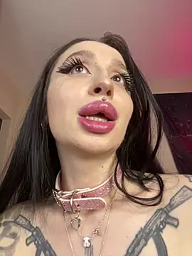 Pertunjukan Kamera Web Molly__Moon