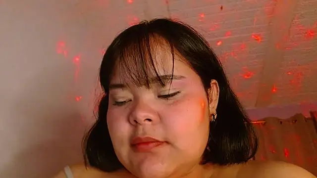 sexychubby___ 即時 XXX 聊天