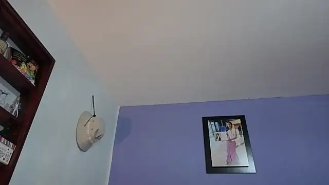 stephania_t's Live XXX Chat