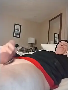 spraymyface webcam show