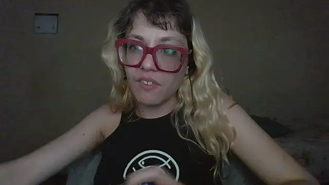 BlondieTami's Live XXX Chat