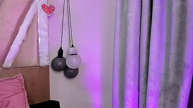 xhinata_hyugax Chat XXX live