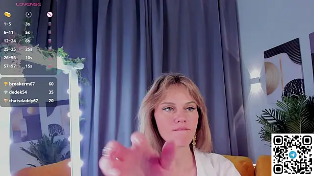 Chat XXX ao vivo de agatha_roose