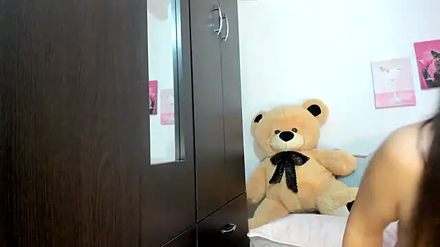 caro_gemm – Live XXX-chat