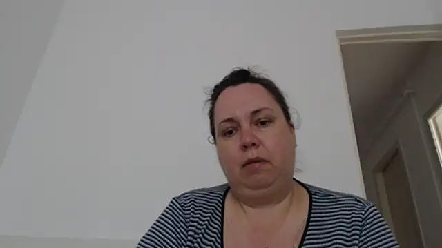 แชท XXX สดของ WendyRhoades