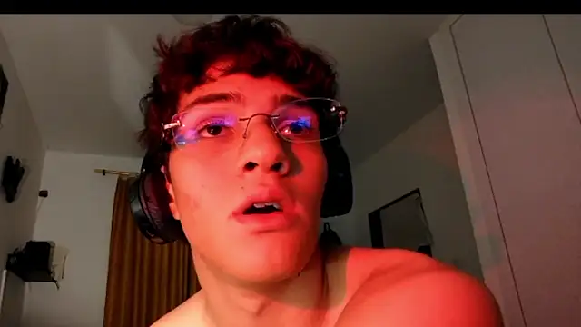 Živý XXX chat Psynonn