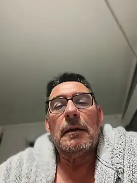 Živý XXX chat phil_truck_exhib