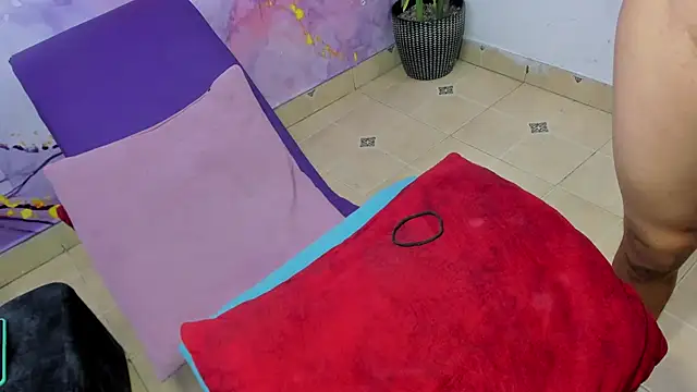 Plays_cloe_sexのライブXXXチャット